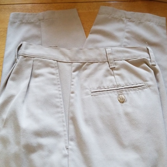 Women's Khaki Front Pleated Trousers - Size 10M - Picture 4 of 8
